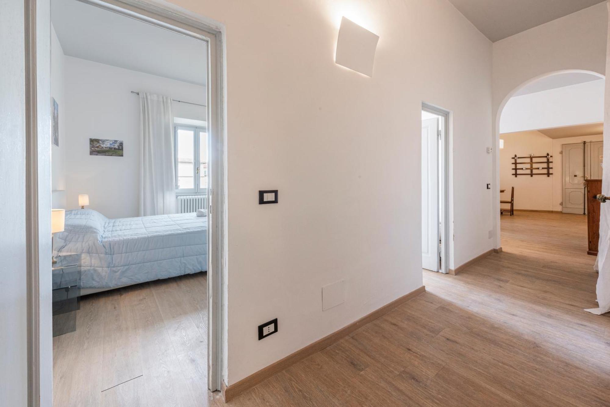 Lungarno - Free Parking Apartamento